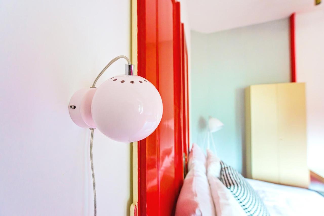 Pb Urban Garden Stay With Secured Parking Sremska Mitrovica Bagian luar foto